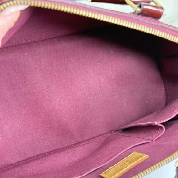 Louis Vuitton Burgundy Alma MM Top Handle Bag Monogram Vernis - Picture 9 of 10